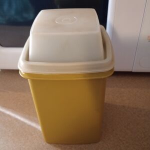Vintage Green Tupperware Pickle Storage Container